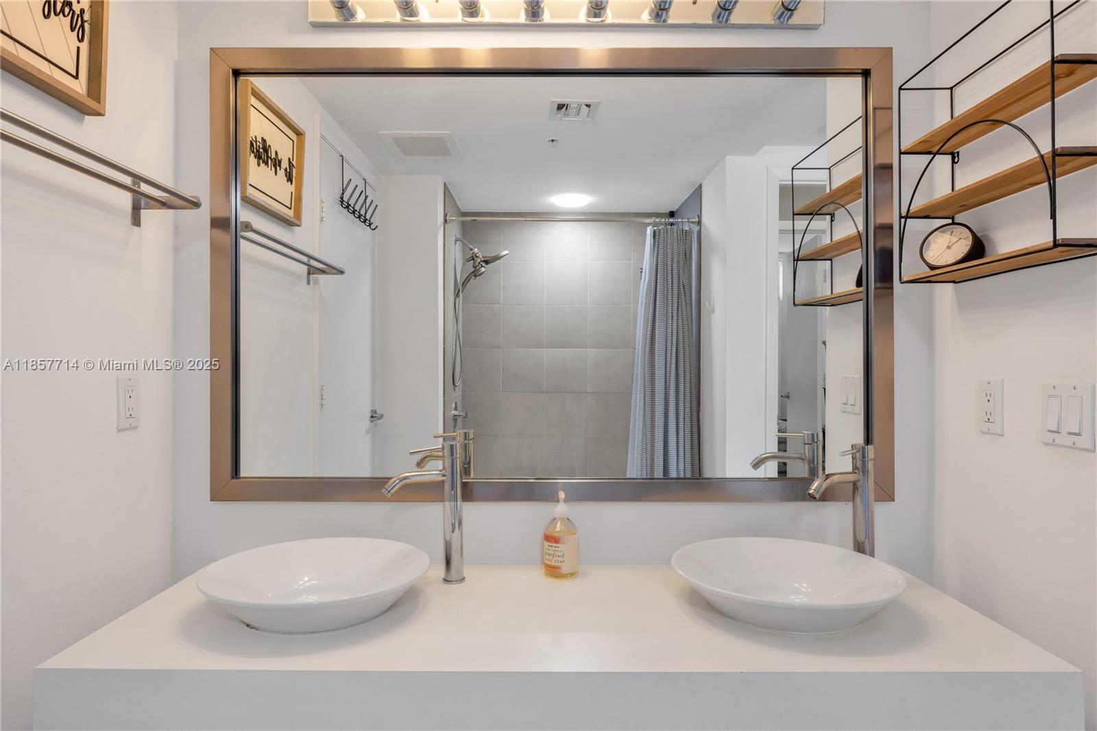 MINT CONDO - Residential Lease