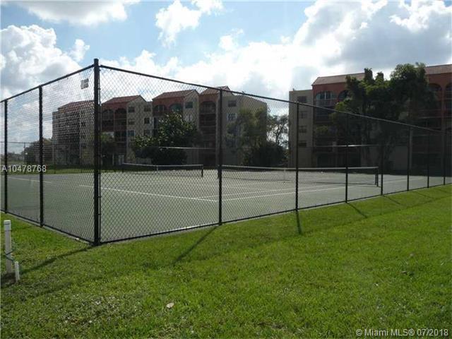 FONTAINEBLEAU WEST NORTH - Residential Lease