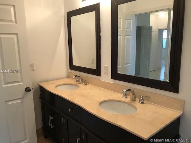 FONTAINEBLEAU WEST NORTH - Residential Lease