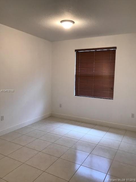 FONTAINEBLEAU WEST NORTH - Residential Lease