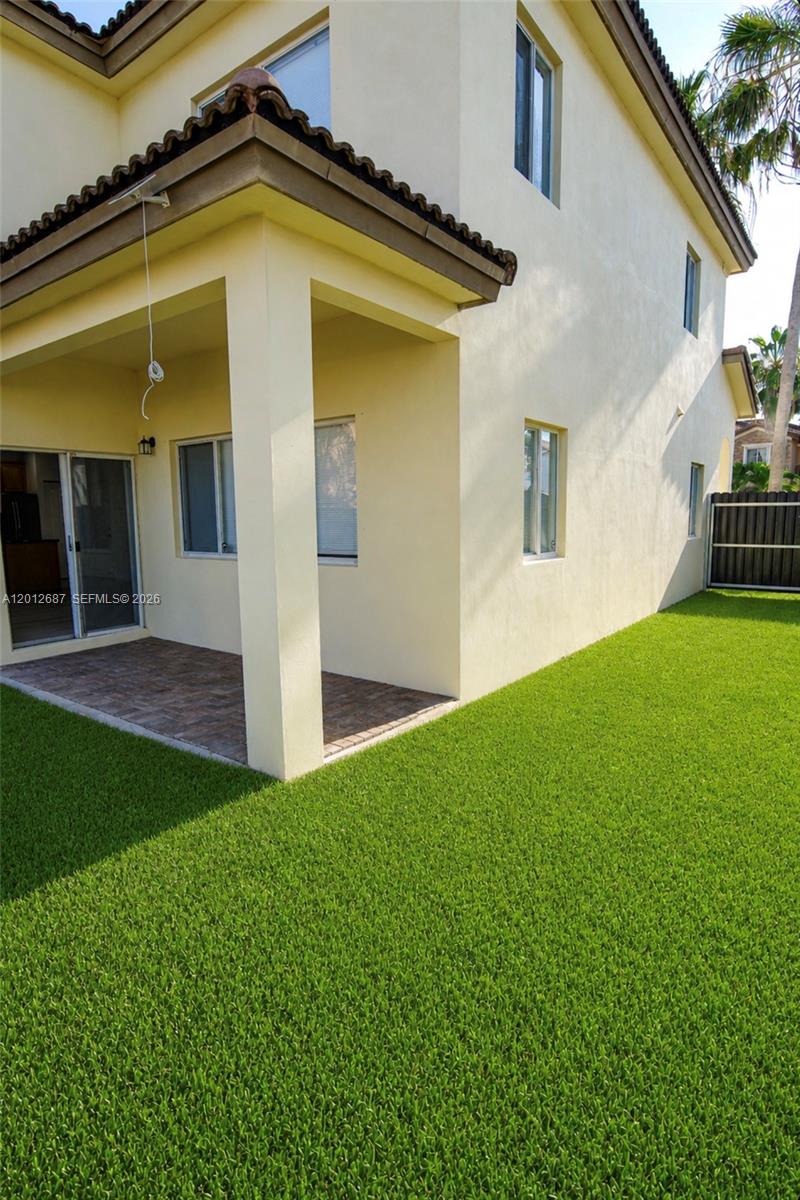EFM ESTATES SECTIONS TWO - Residential Lease