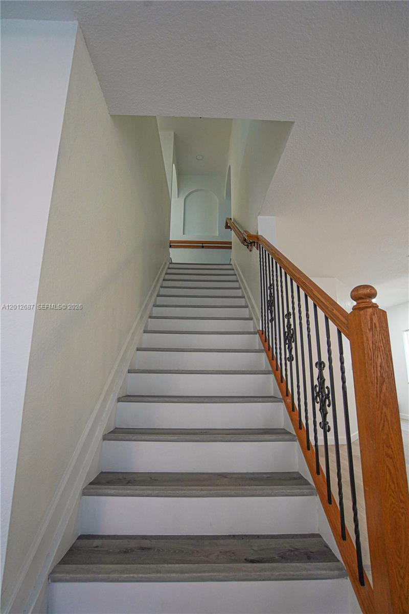 EFM ESTATES SECTIONS TWO - Residential Lease