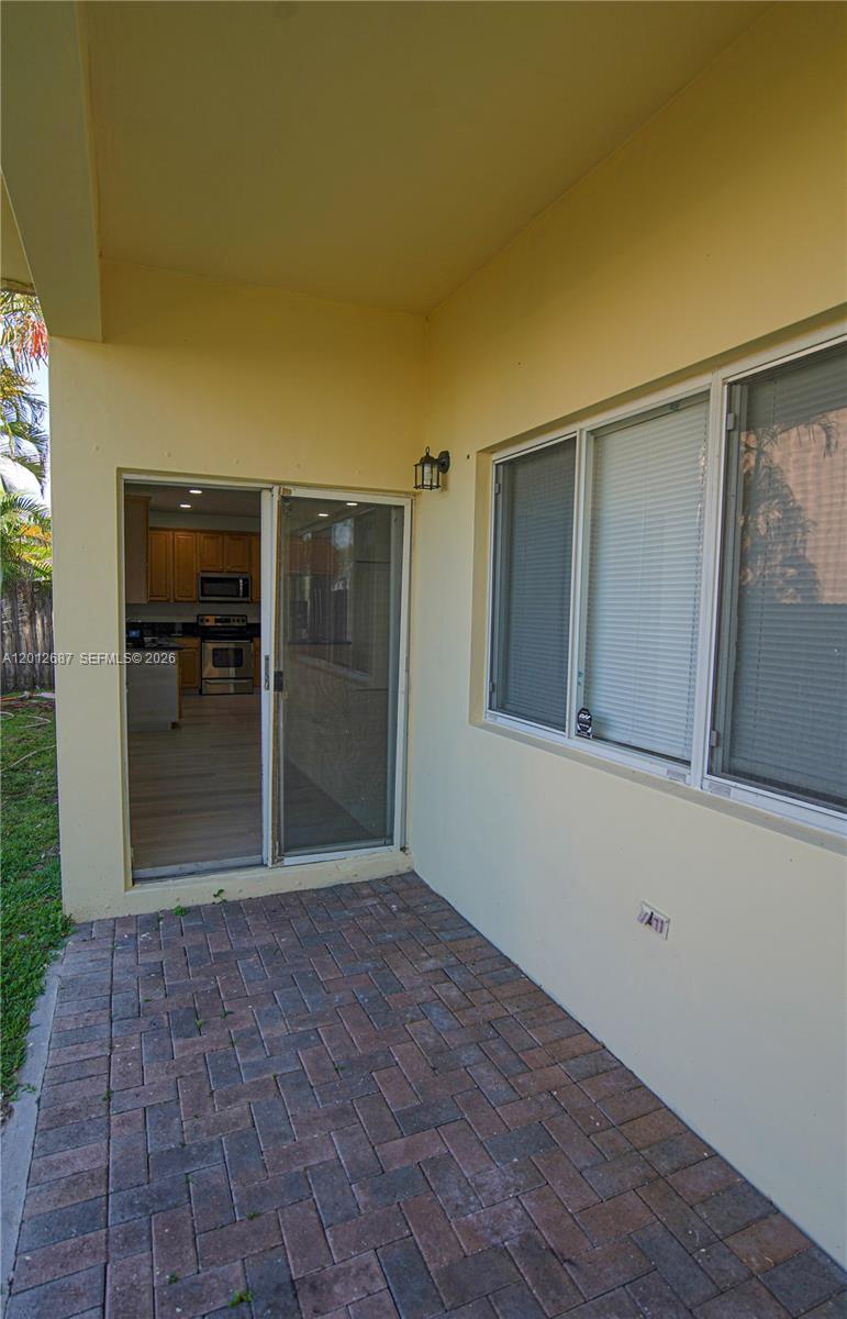 EFM ESTATES SECTIONS TWO - Residential Lease