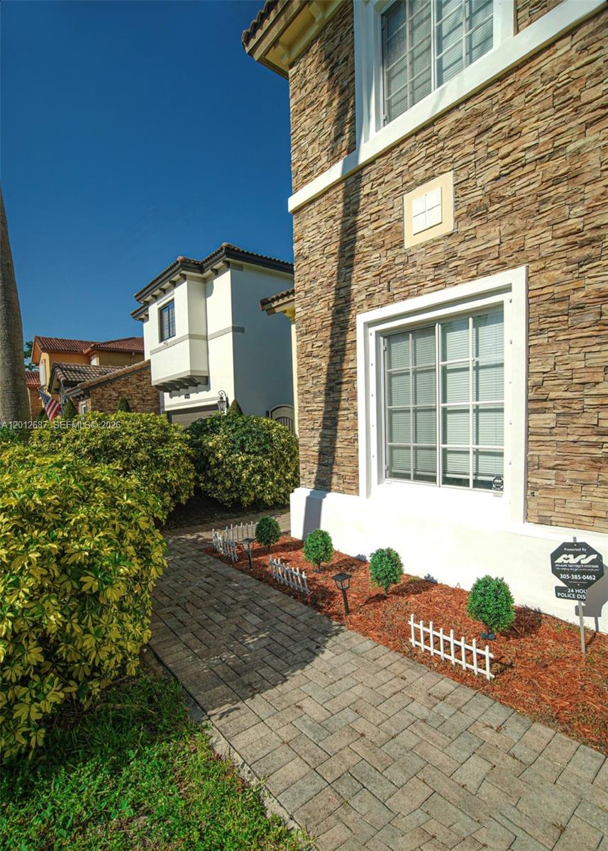 1751 SW 154th Path