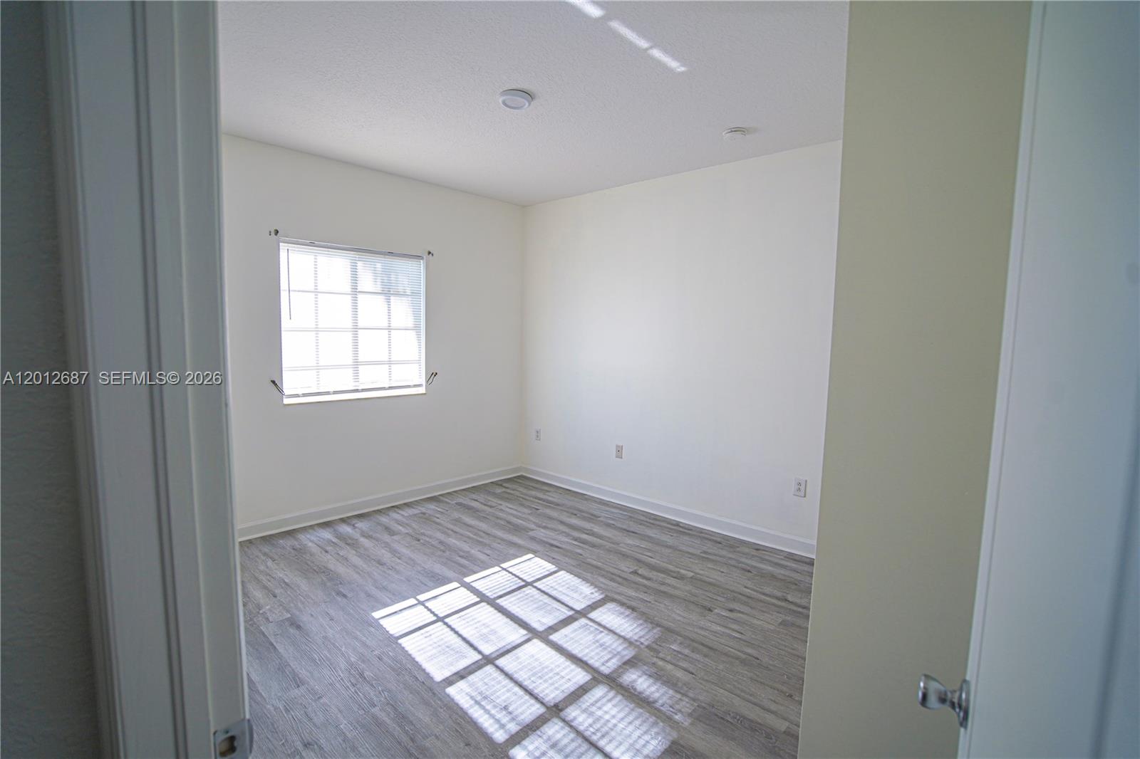 EFM ESTATES SECTIONS TWO - Residential Lease