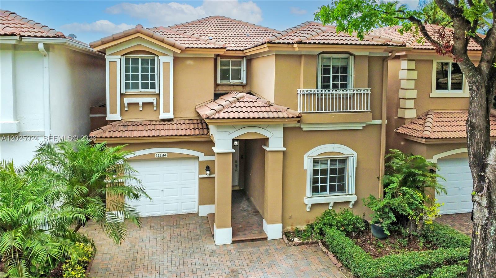 DORAL ISLES MARTINIQUE - Residential
