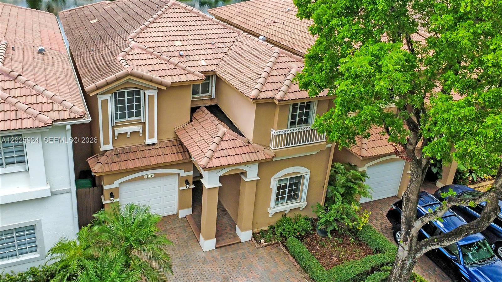 DORAL ISLES MARTINIQUE - Residential