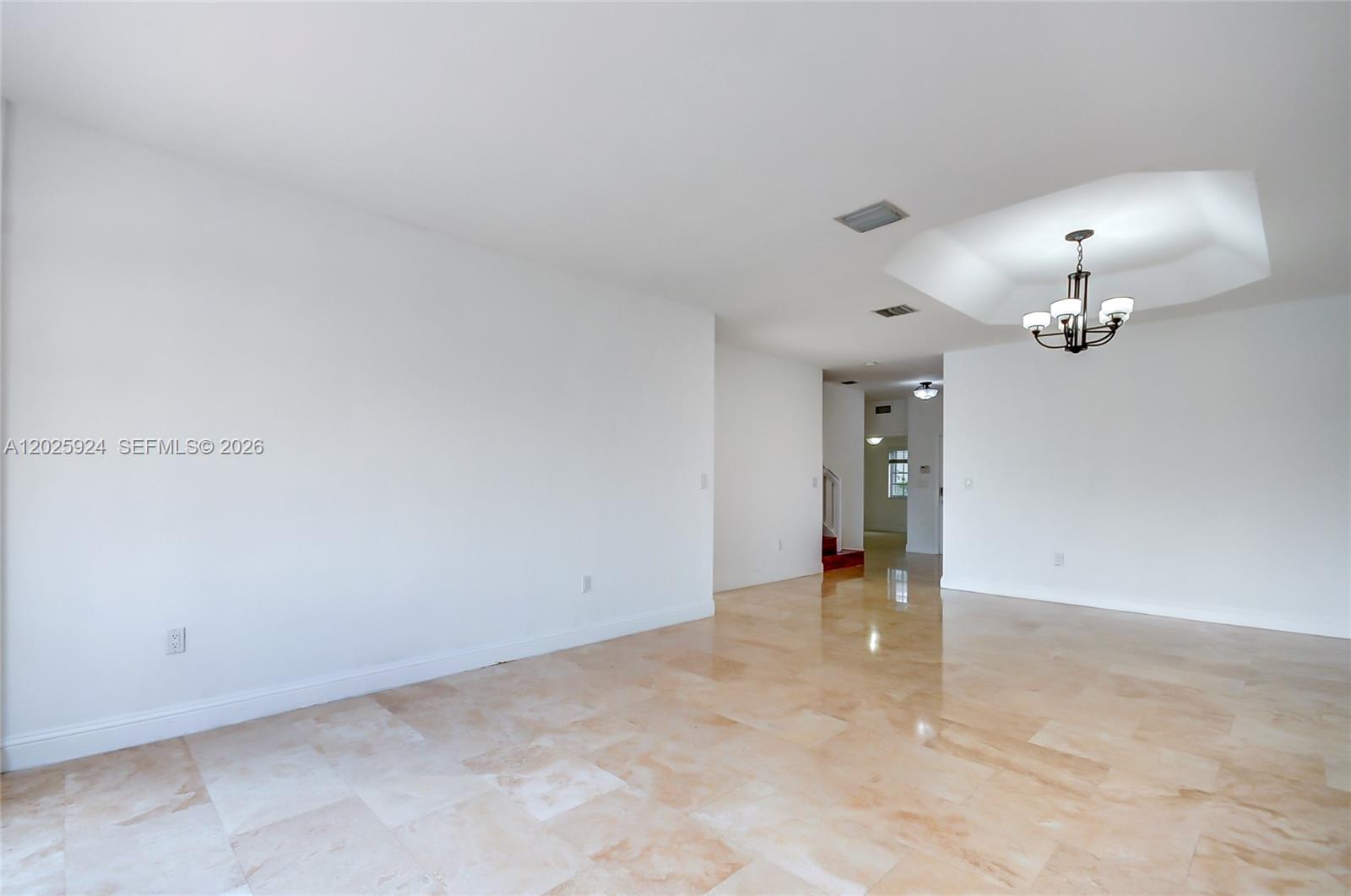 DORAL ISLES MARTINIQUE - Residential