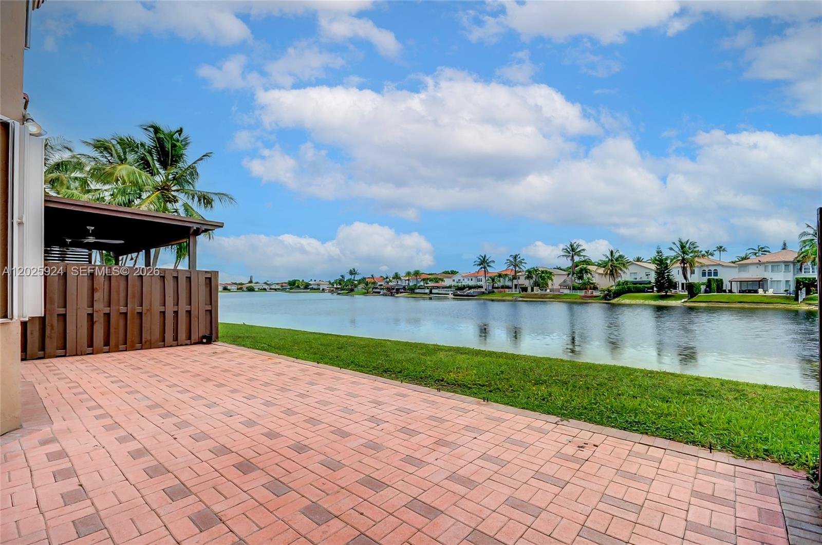 DORAL ISLES MARTINIQUE - Residential