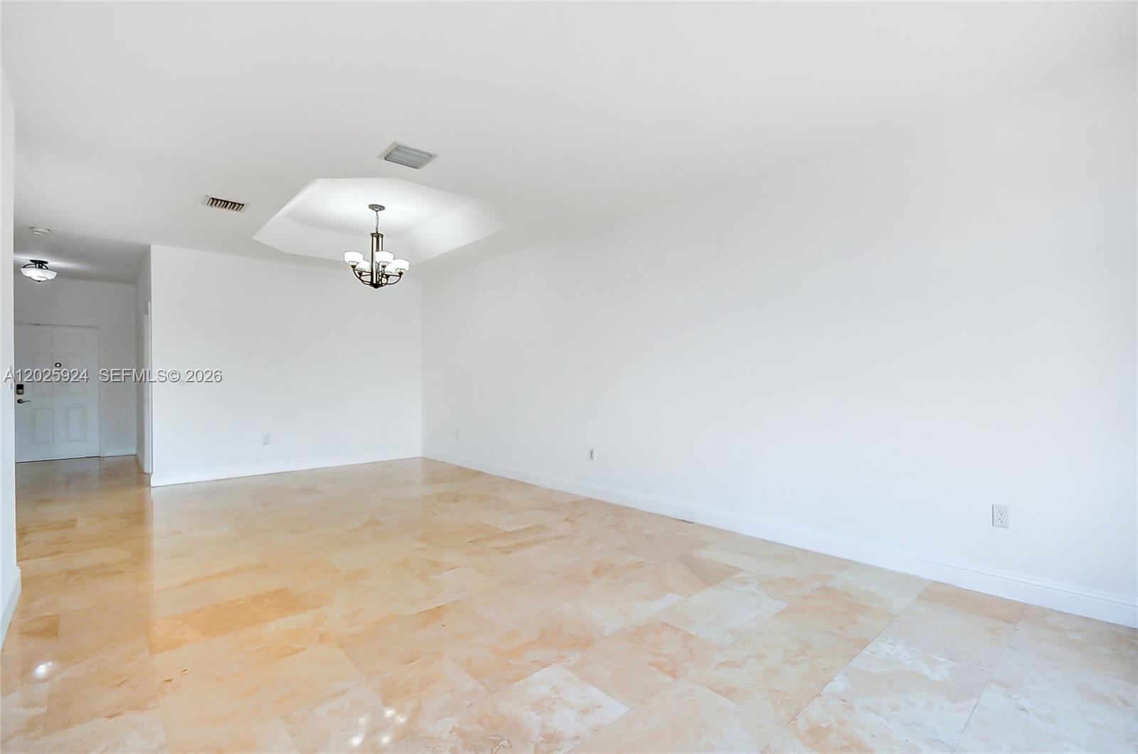 DORAL ISLES MARTINIQUE - Residential