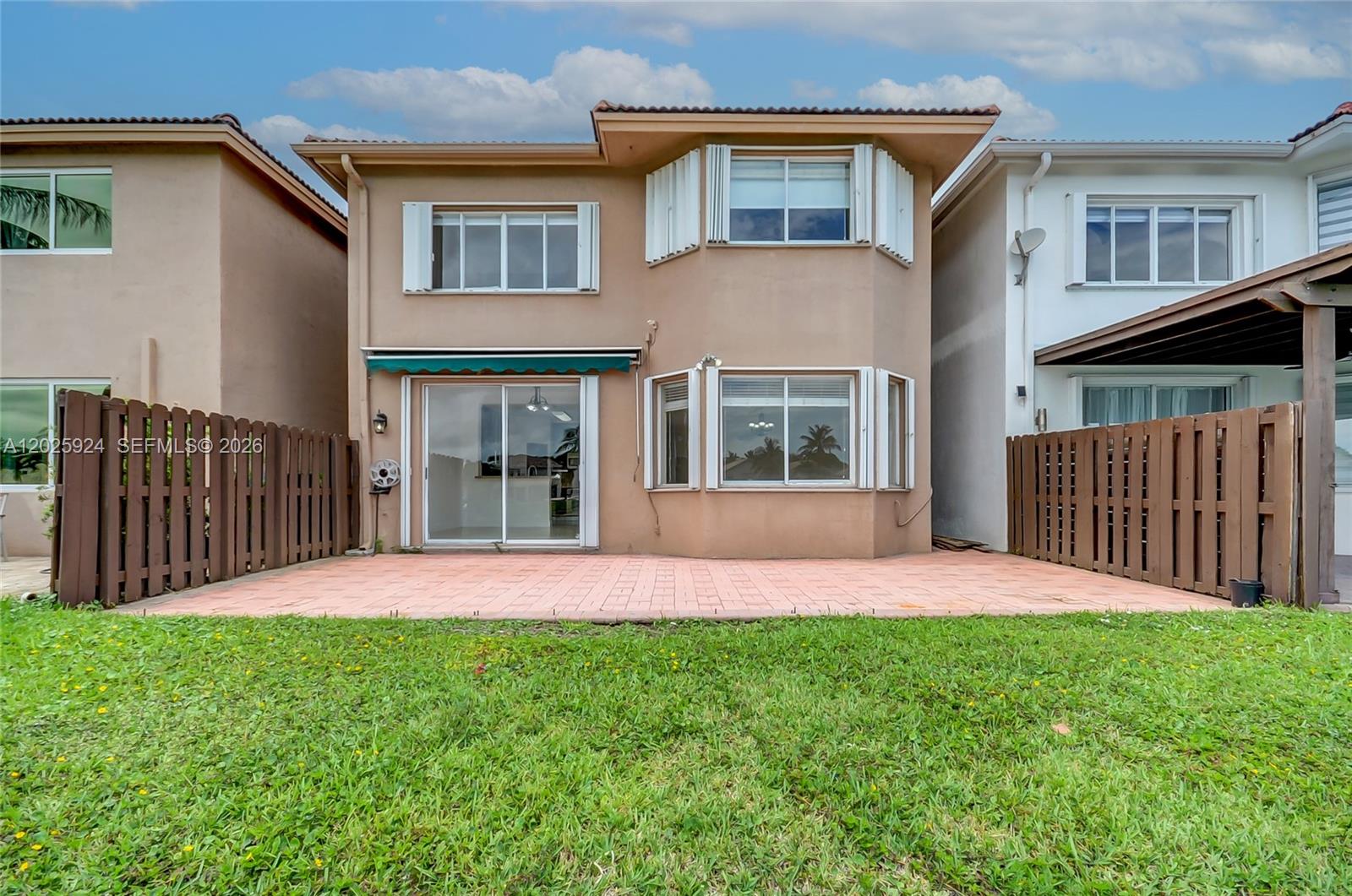DORAL ISLES MARTINIQUE - Residential