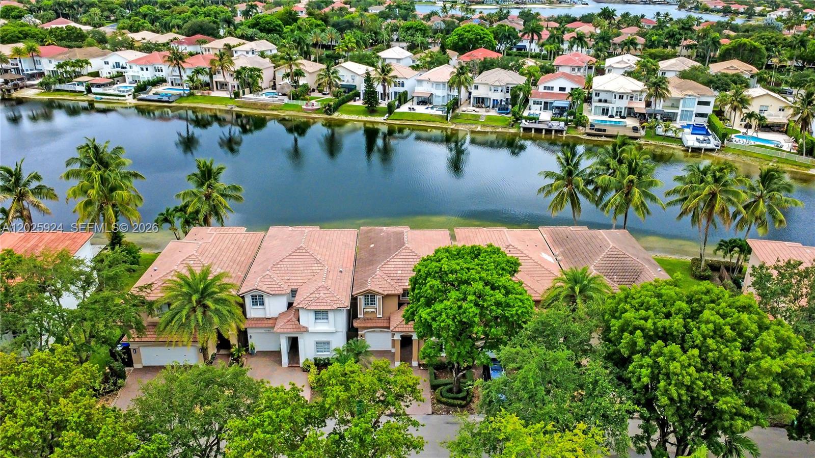 DORAL ISLES MARTINIQUE - Residential