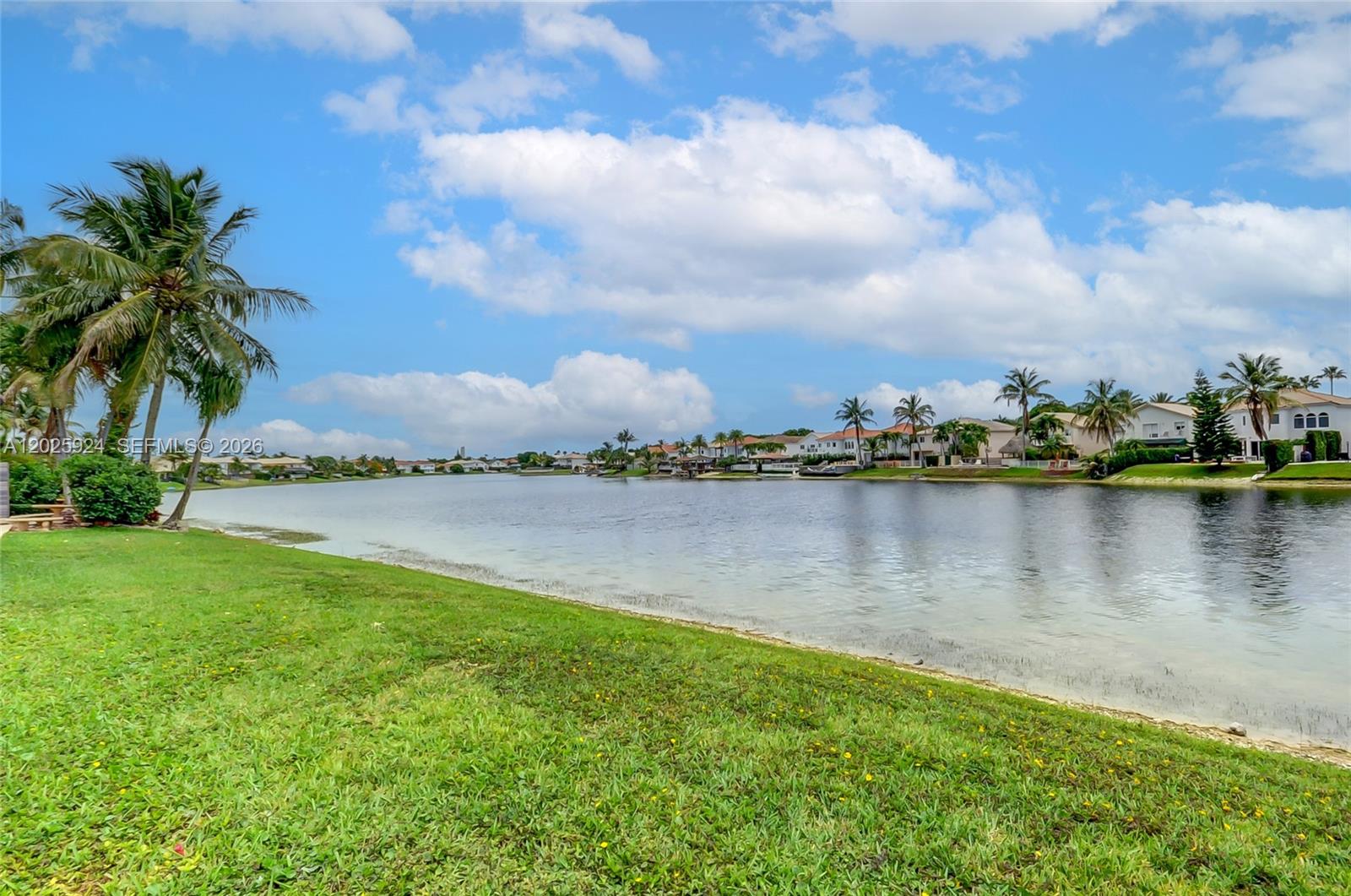 DORAL ISLES MARTINIQUE - Residential