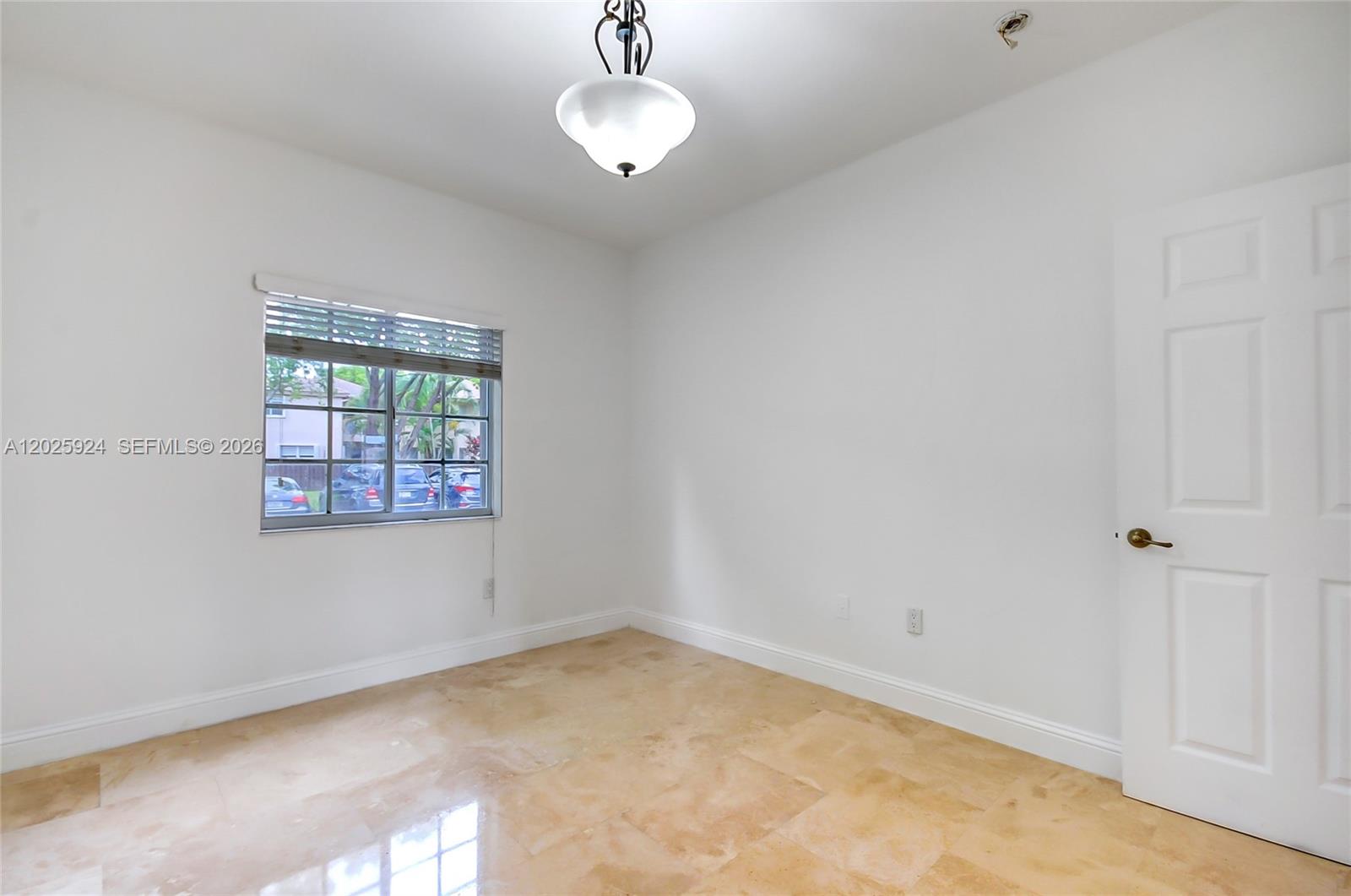 DORAL ISLES MARTINIQUE - Residential