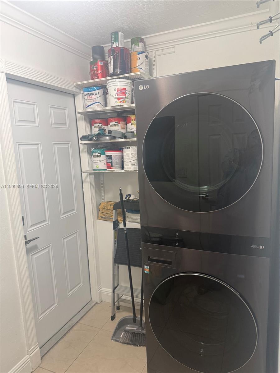 CENTRAL MIAMI PART 6 - Residential