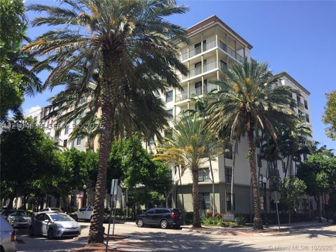 Photo of 1900 Van Buren St #307B, Hollywood, FL 33020 (MLS # A12104633)
