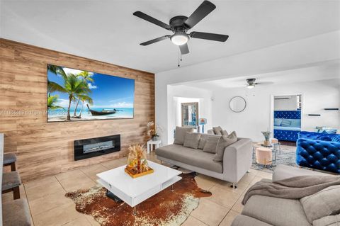 Photo of 17501 NW 12th Ave, Miami Gardens, FL 33169 (MLS # A11806089) Photo of 17501 NW 12th Ave, Miami Gardens, FL 33169 (MLS # A11806089)