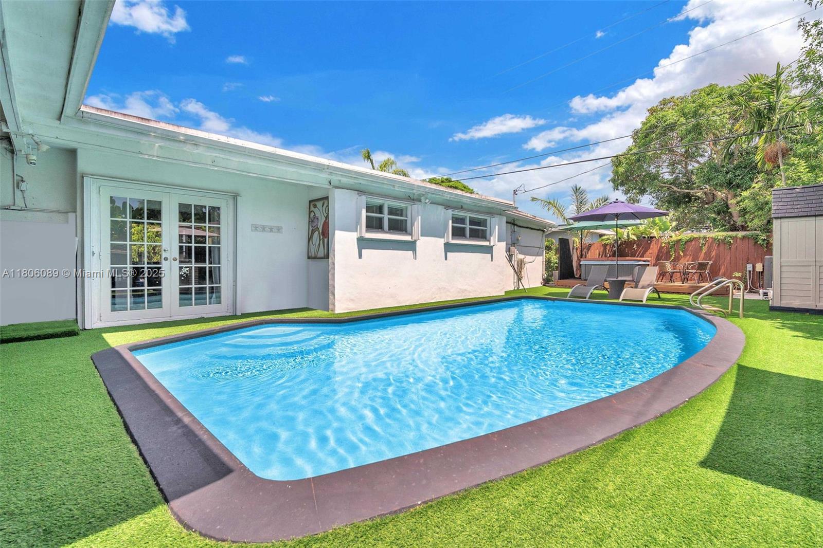 SCOTT LAKE MANOR SEC 6 - Residential