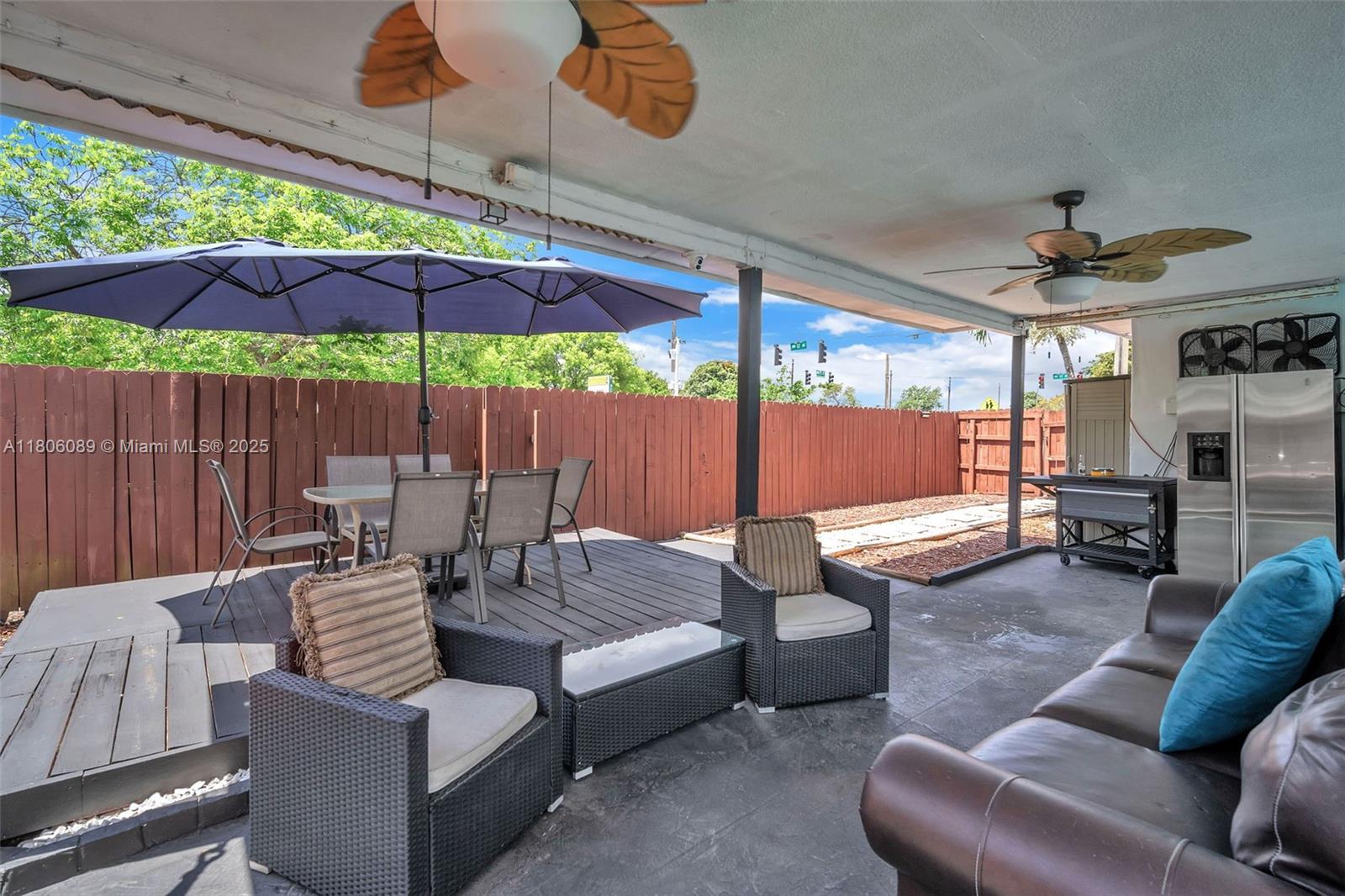 SCOTT LAKE MANOR SEC 6 - Residential