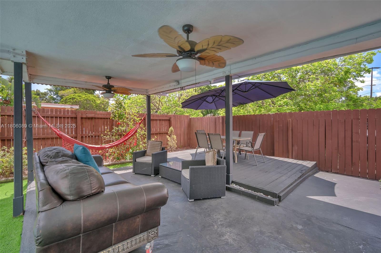 SCOTT LAKE MANOR SEC 6 - Residential