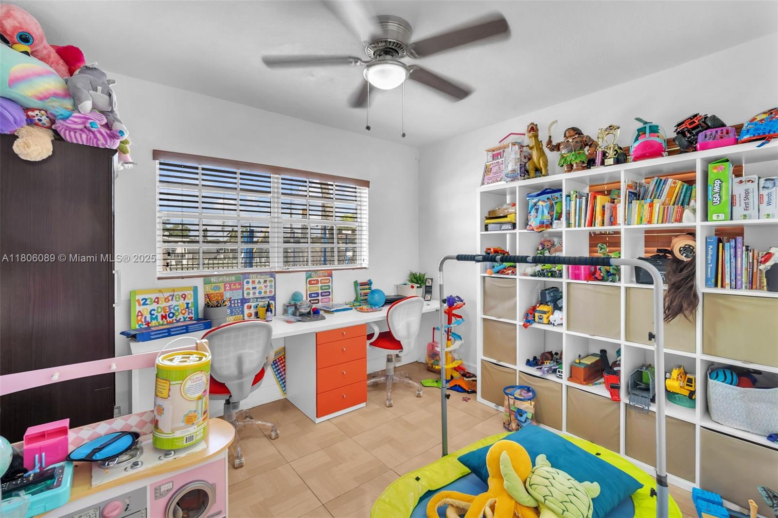 SCOTT LAKE MANOR SEC 6 - Residential