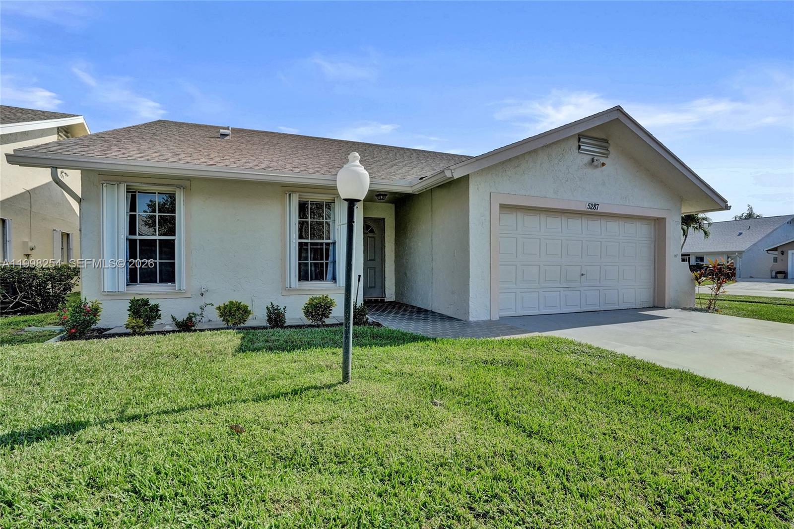 CYPRESS LAKES 10 - Residential