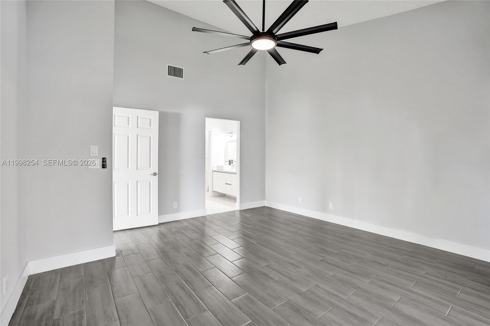 CYPRESS LAKES 10 - Residential