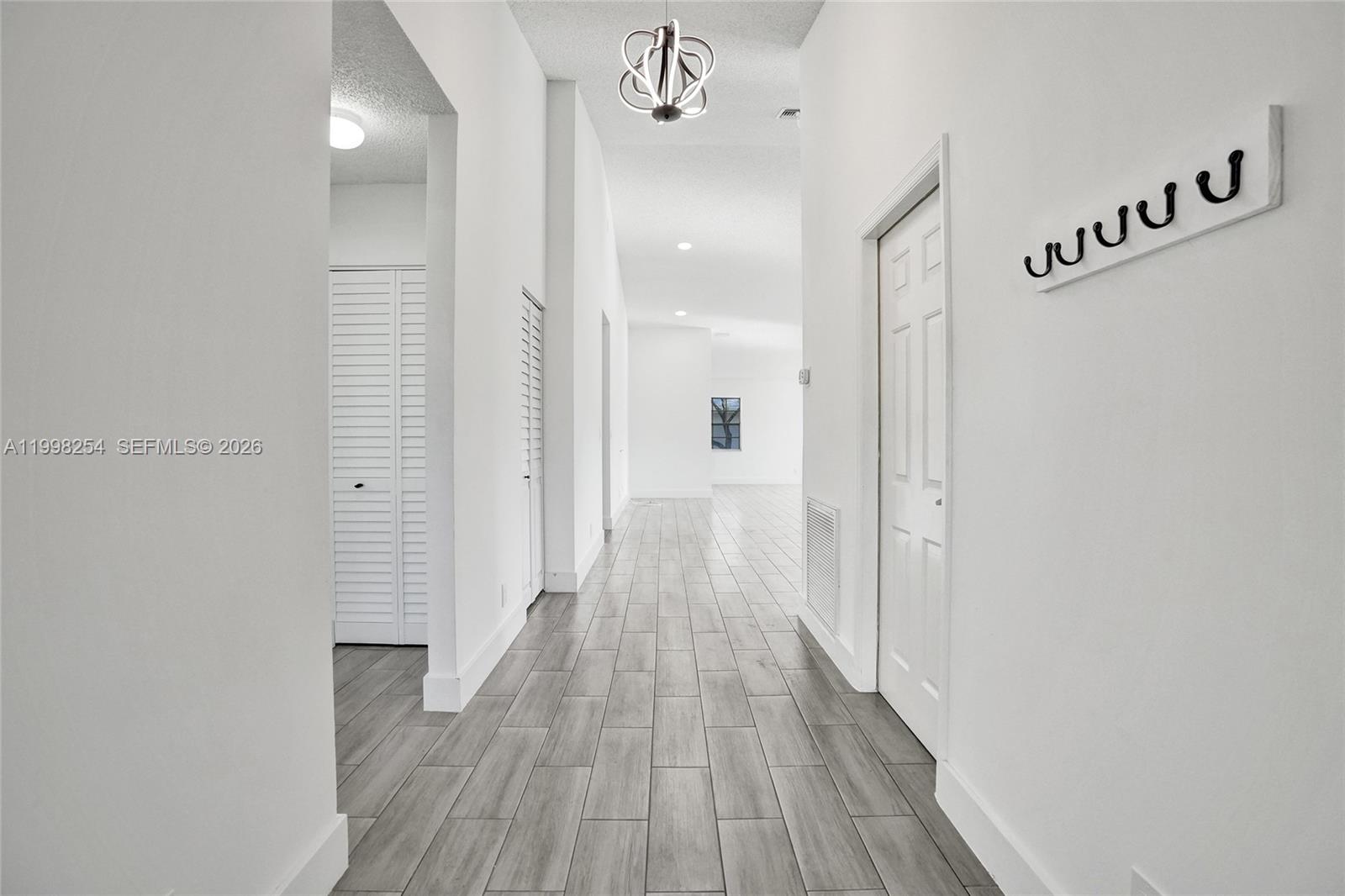 CYPRESS LAKES 10 - Residential