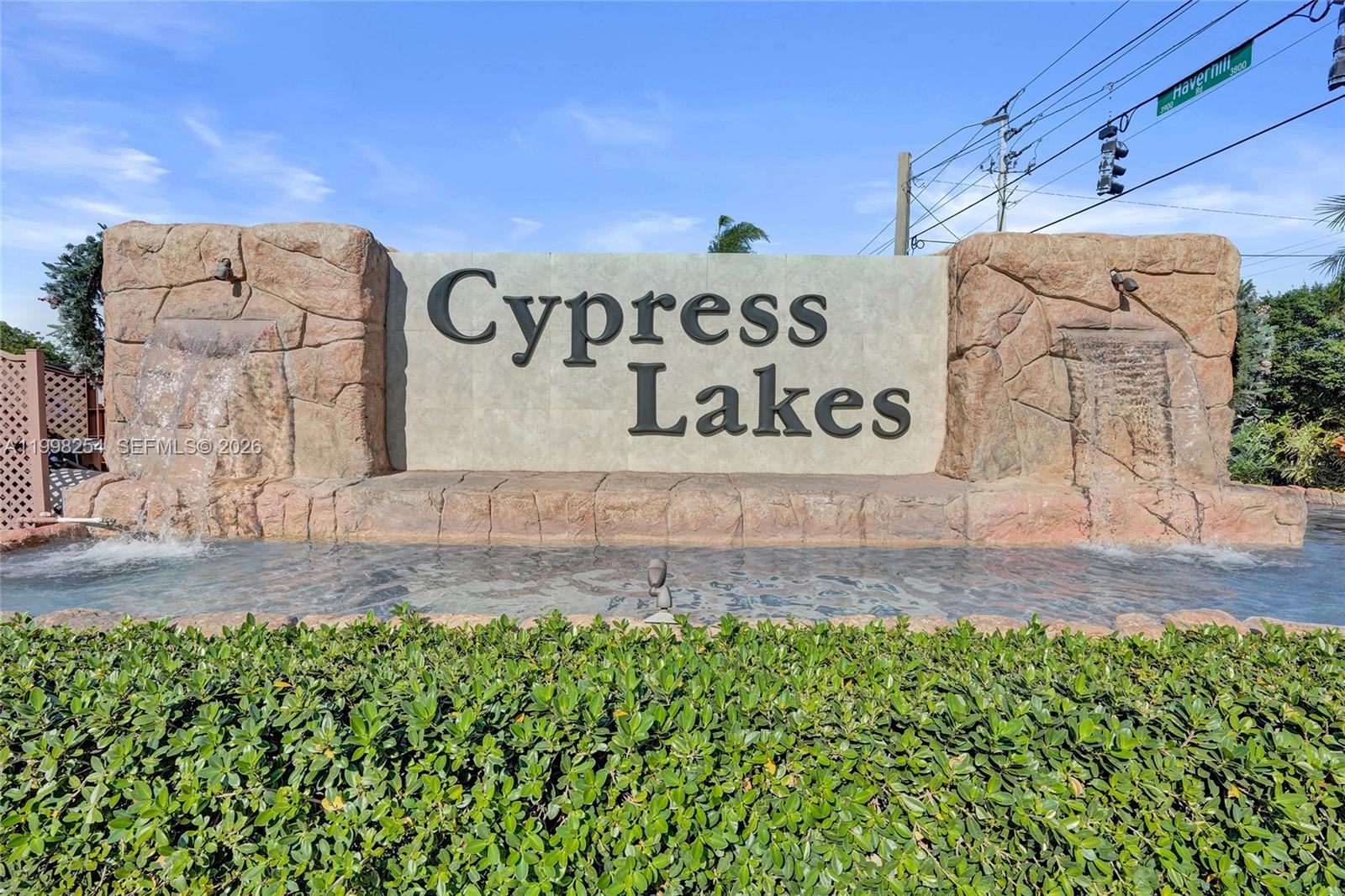 CYPRESS LAKES 10 - Residential