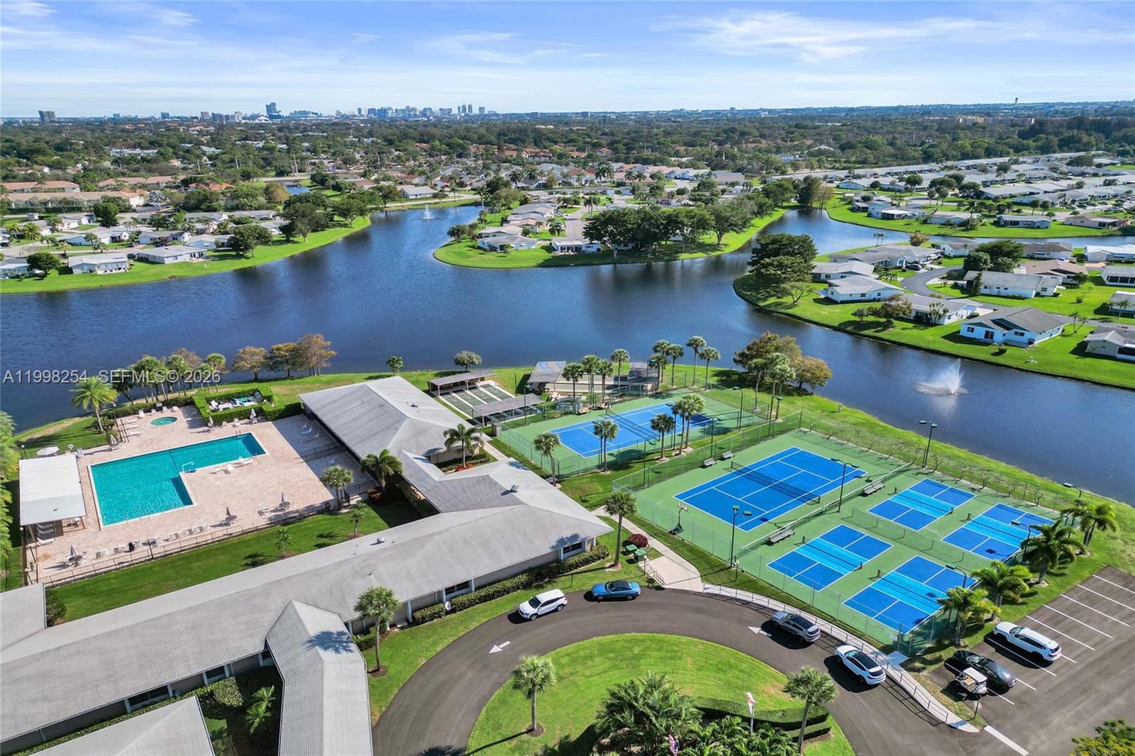 CYPRESS LAKES 10 - Residential