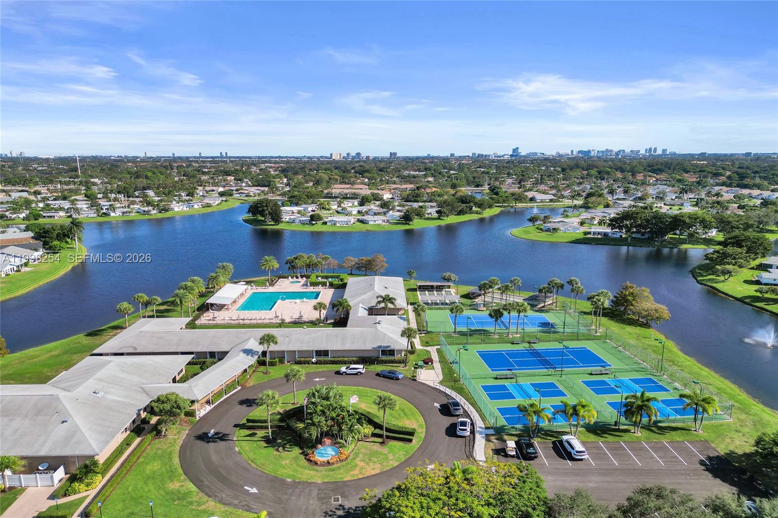 CYPRESS LAKES 10 - Residential