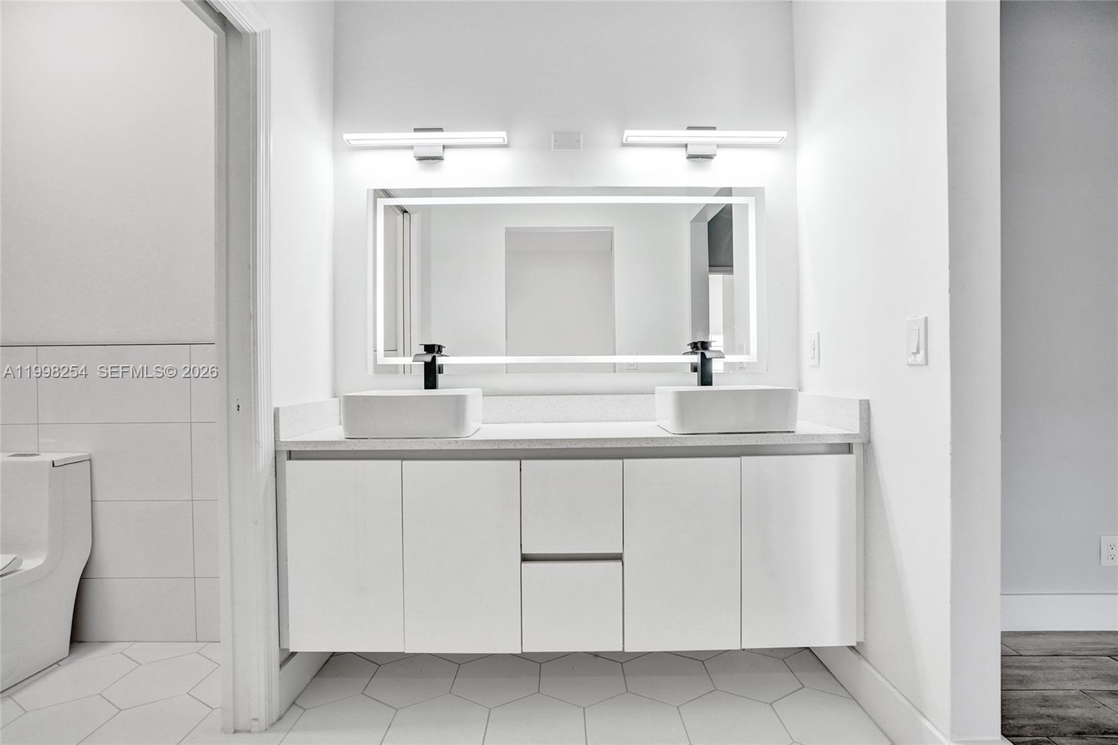 CYPRESS LAKES 10 - Residential