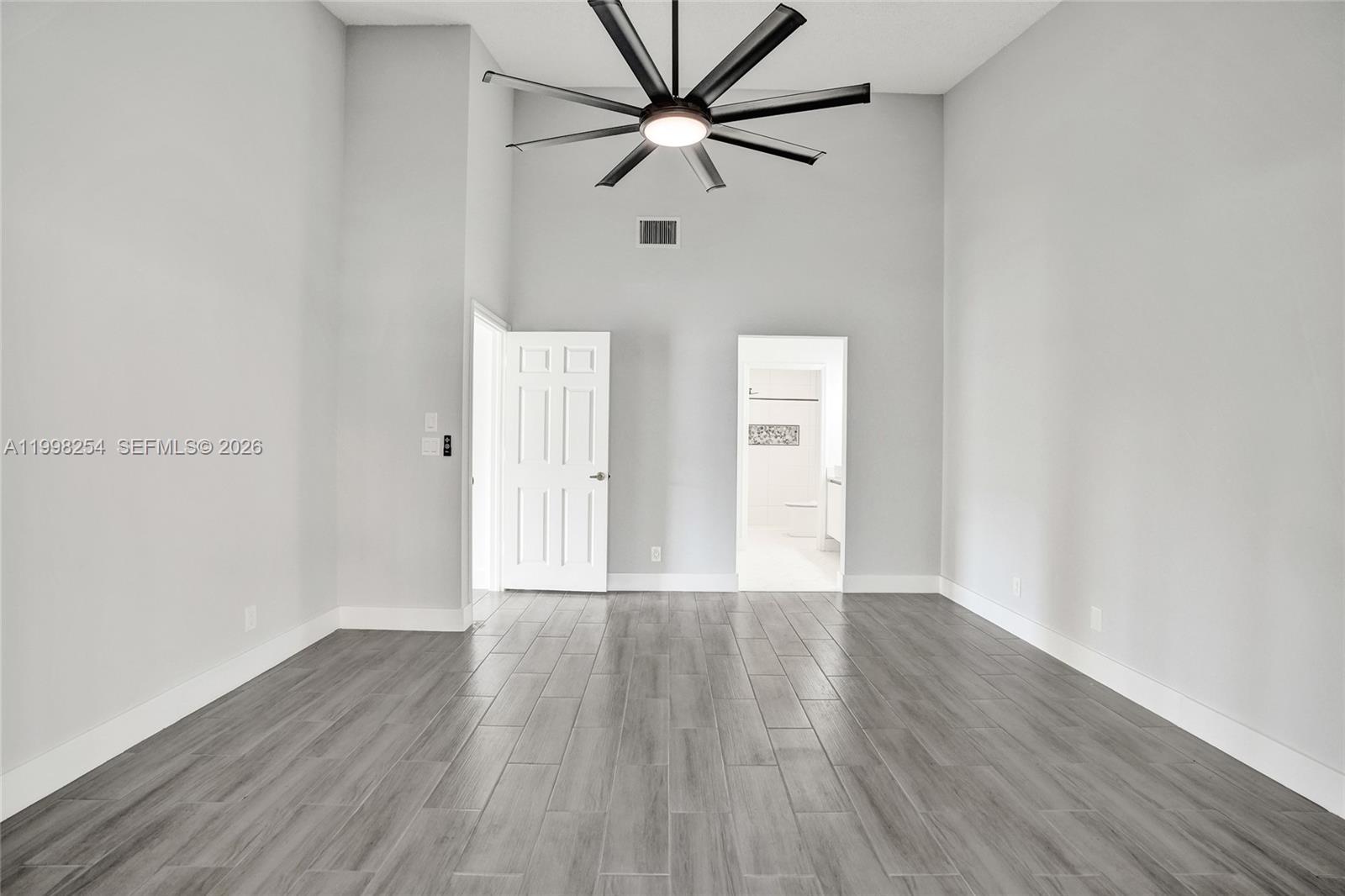 CYPRESS LAKES 10 - Residential