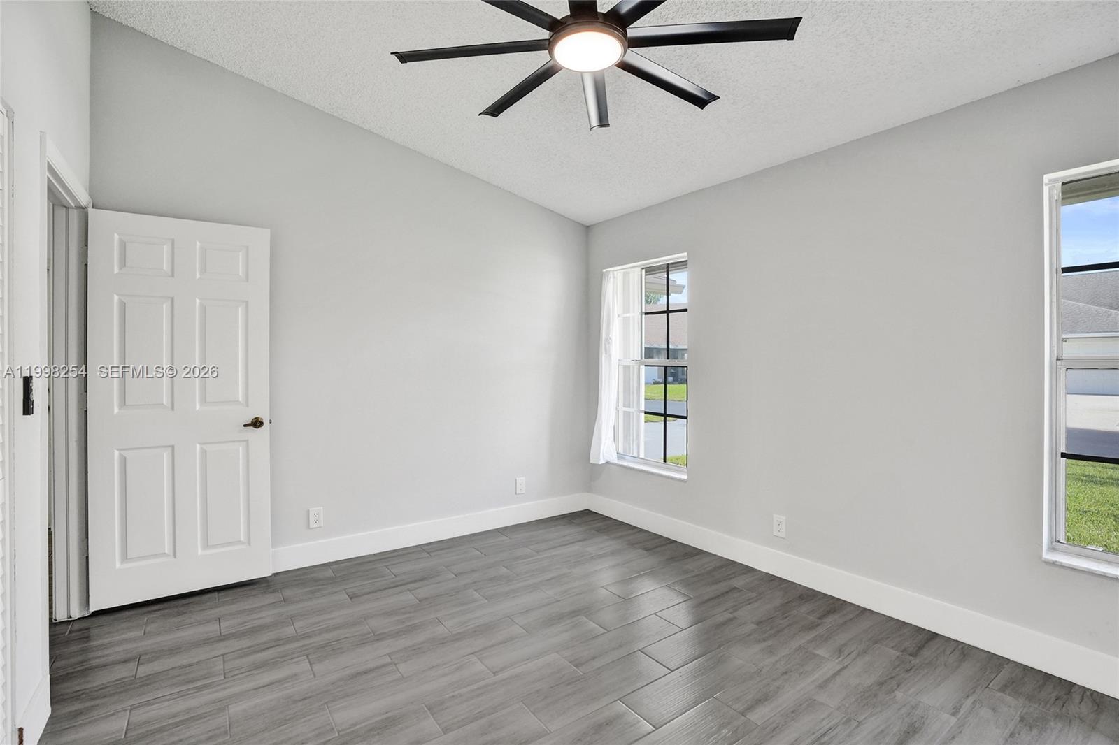 CYPRESS LAKES 10 - Residential