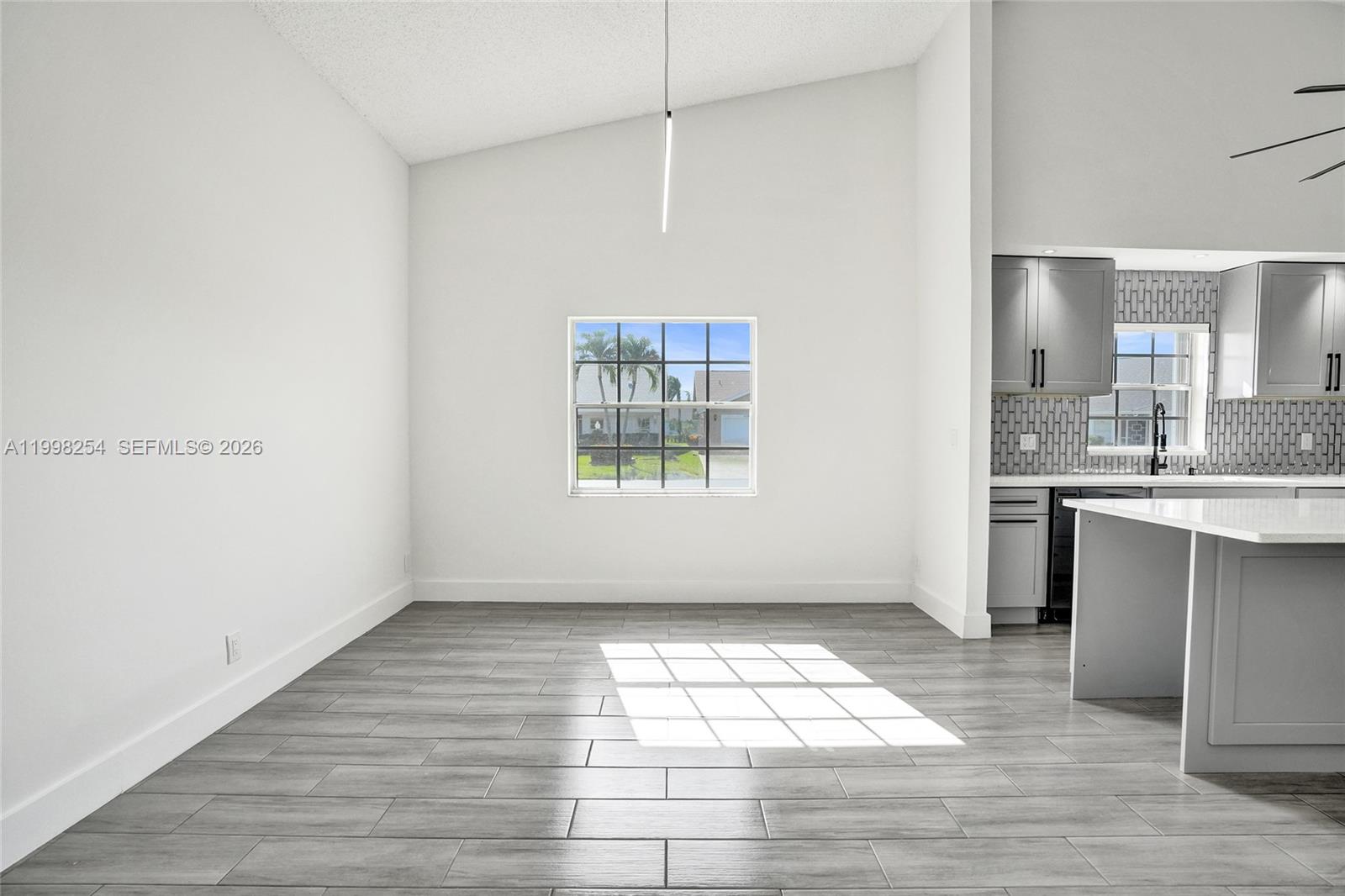 CYPRESS LAKES 10 - Residential