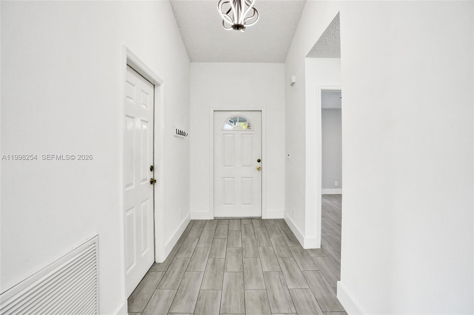 CYPRESS LAKES 10 - Residential