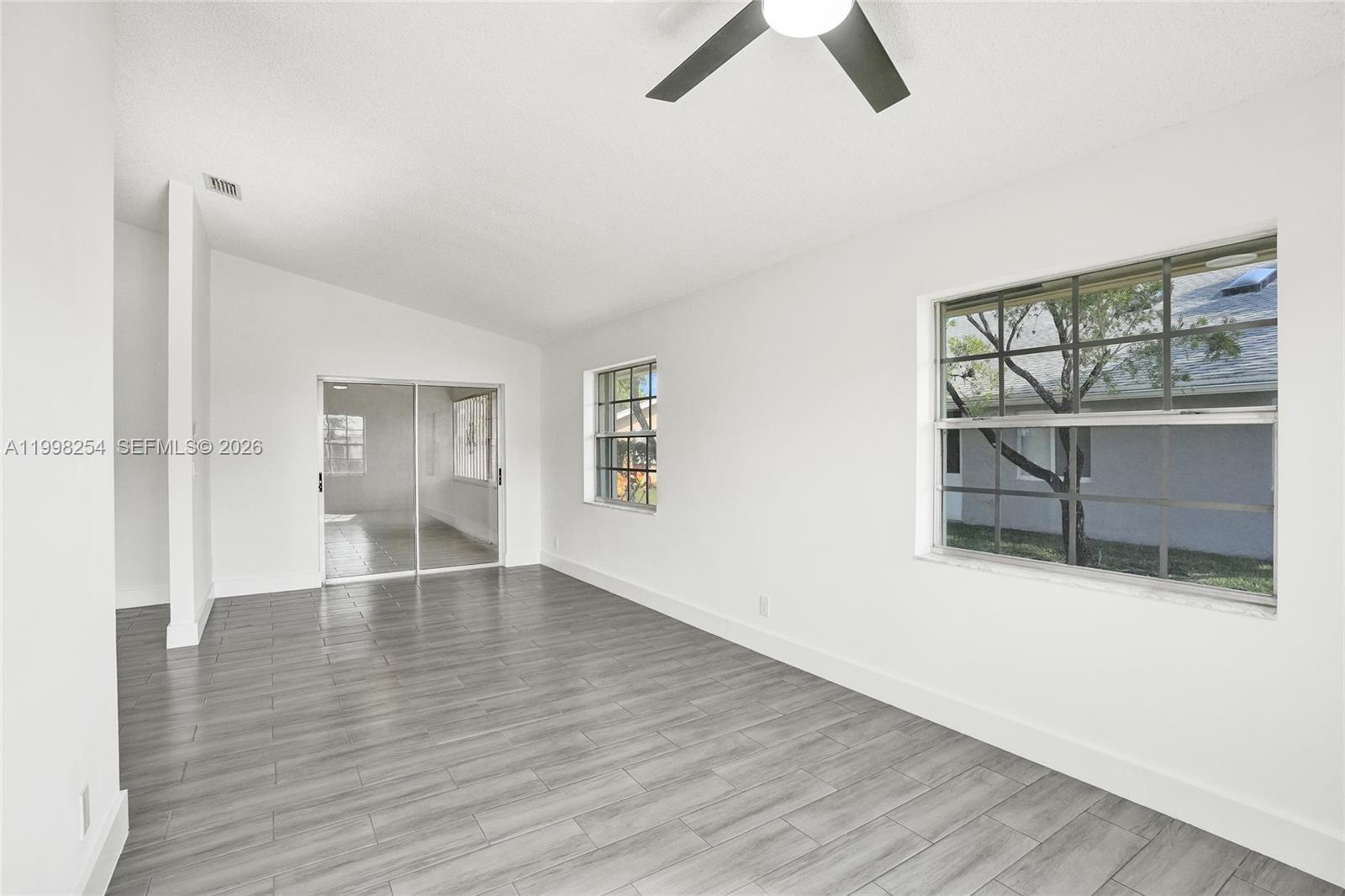 CYPRESS LAKES 10 - Residential