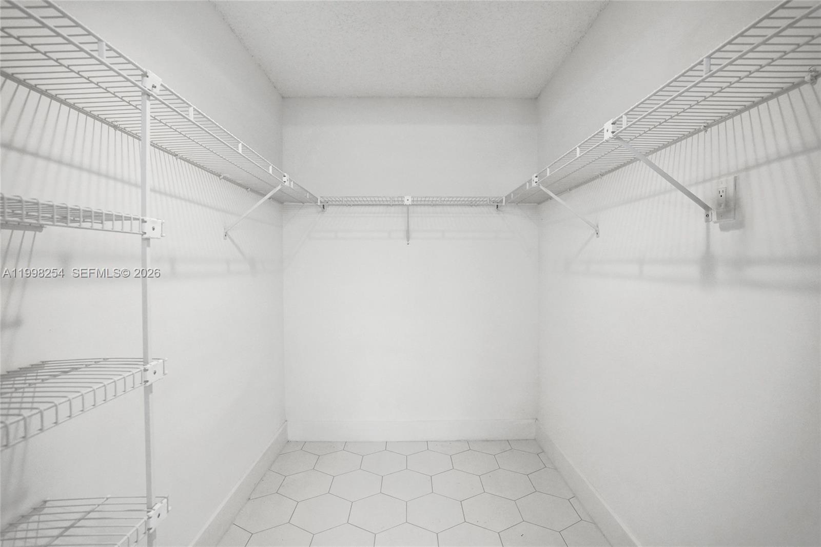 CYPRESS LAKES 10 - Residential