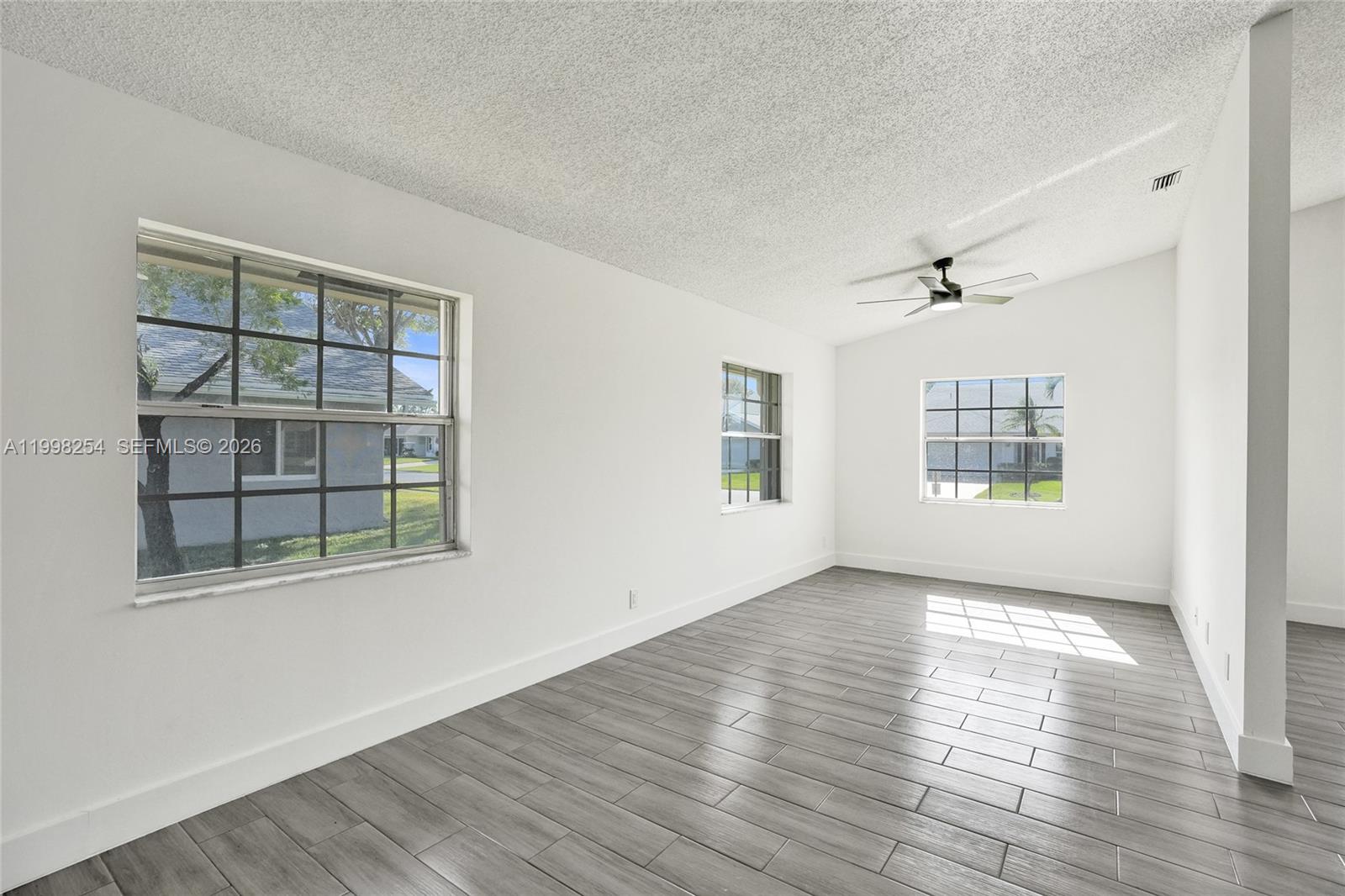 CYPRESS LAKES 10 - Residential