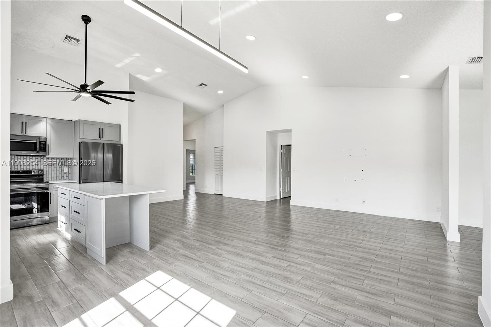 5287 Tiffany Anne Cir