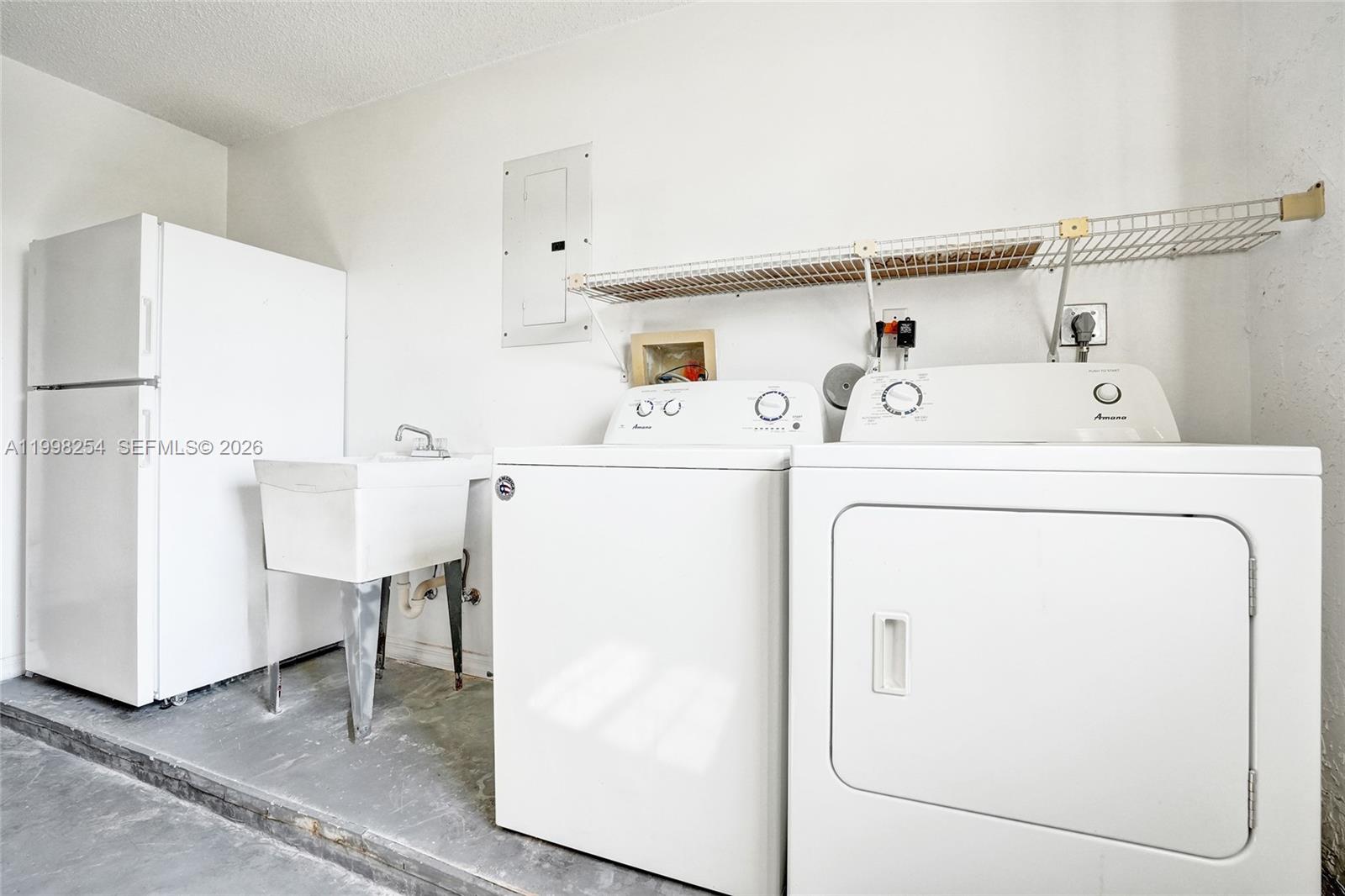 CYPRESS LAKES 10 - Residential