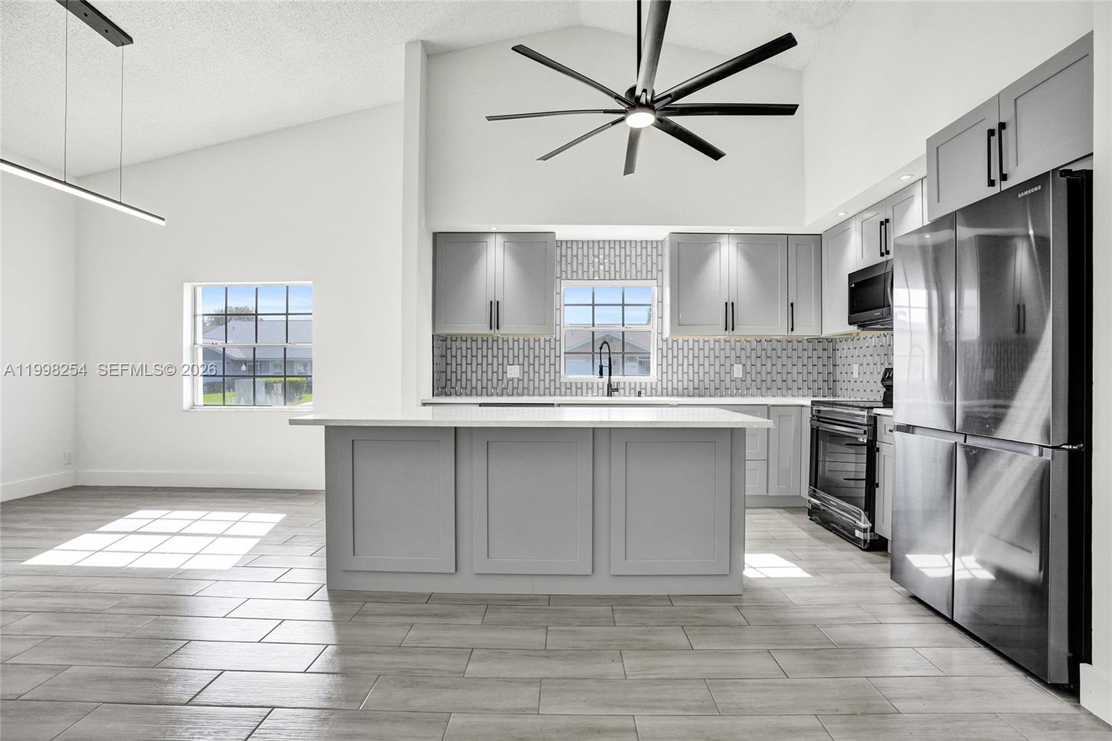 CYPRESS LAKES 10 - Residential