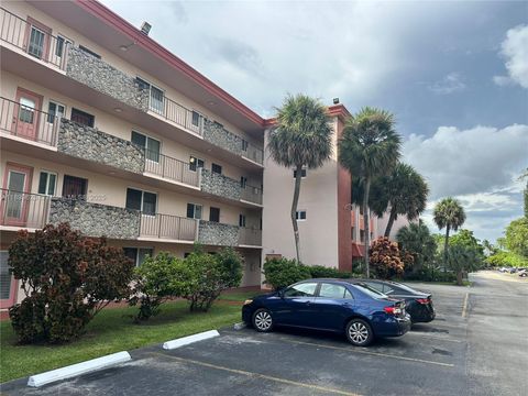 1101 NW 58th Ter 108 Sunrise FL 33313