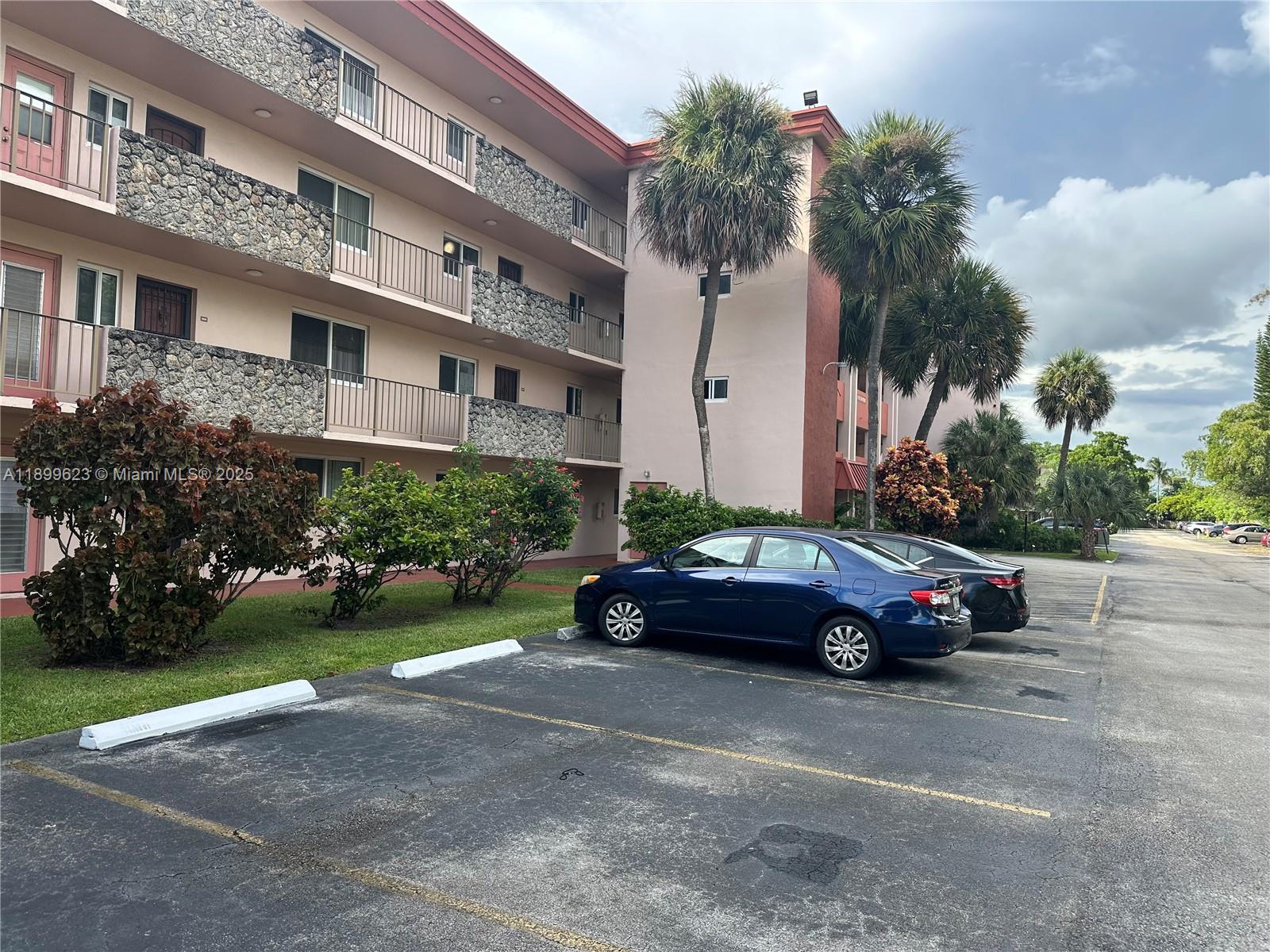 1101 NW 58th Ter 108
