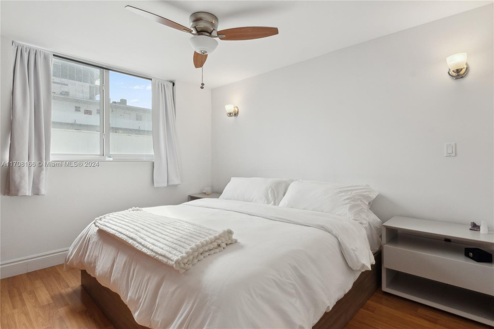 OCEAN POINT CONDO - Residential