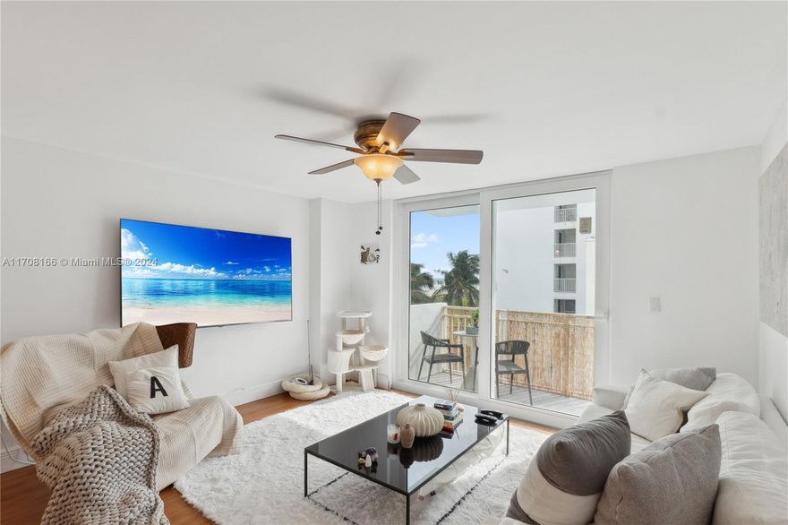 SELLER FINANCING AVAILABLE. Remodeled, south-facing, 1-bedroom/1-bathroom with side views of the ocean in South of Fifth— steps away from the most amazing beach and the best restaurants in Miami. The exterior facade at Ocean Point condominium was just completed. The lobby, a new community room, bathrooms, hallways, and a beautiful contemporary entrance on Ocean Drive will be completed soon.
This is the perfect pied a terre on the sand, offering 1 parking space and direct beach access.
Owners open to partial seller financing.