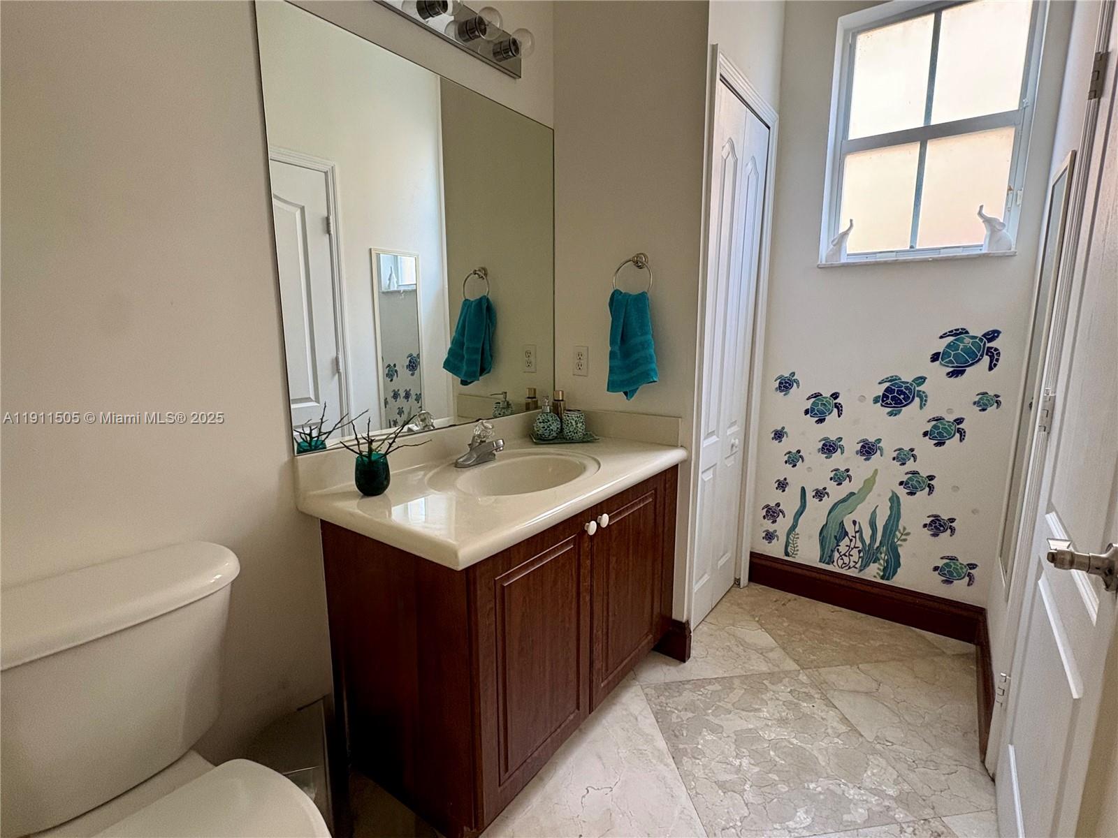 ISLANDS AT DORAL 1ST ADDN - Residential