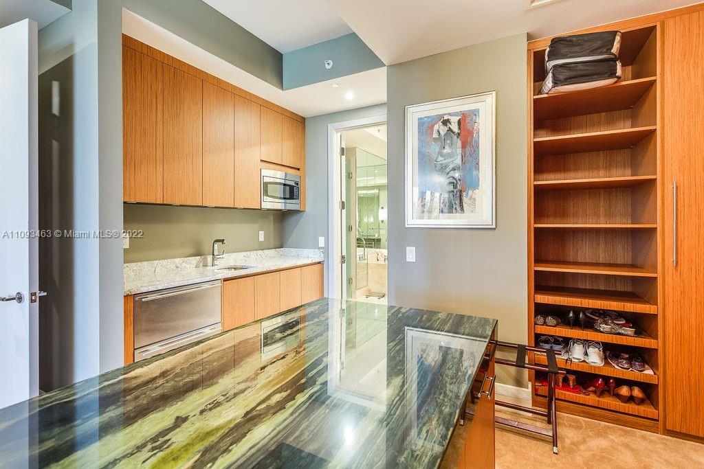 BAL HARBOUR NORTH SOUTH C - Residential