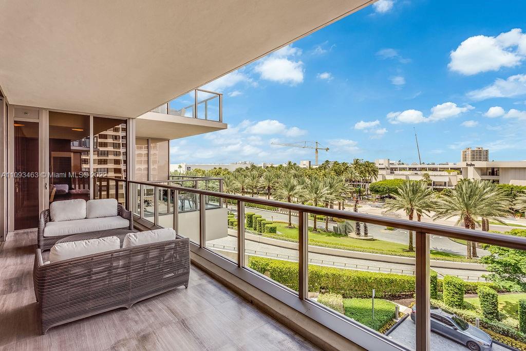 BAL HARBOUR NORTH SOUTH C - Residential