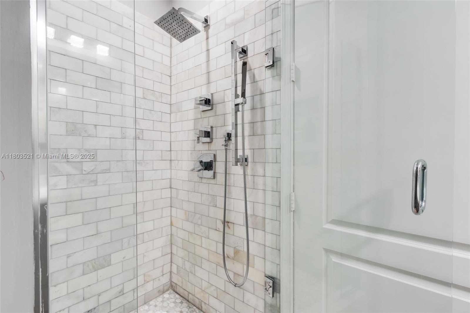 240 SW 14th Ave 240